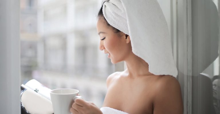 10 Best Teas for Glowing Skin: Natural Remedies and DIY Skincare Recipes