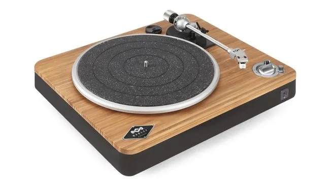 10 Best Beginner Record Players for 2024: Top Picks for Newbies