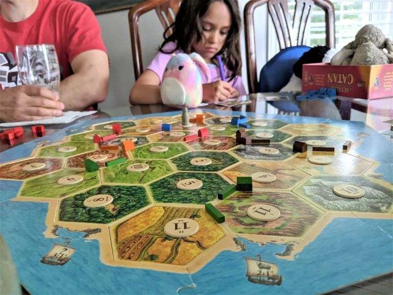 10 Best Games for a Family in 2024: Top Picks for Family Fun