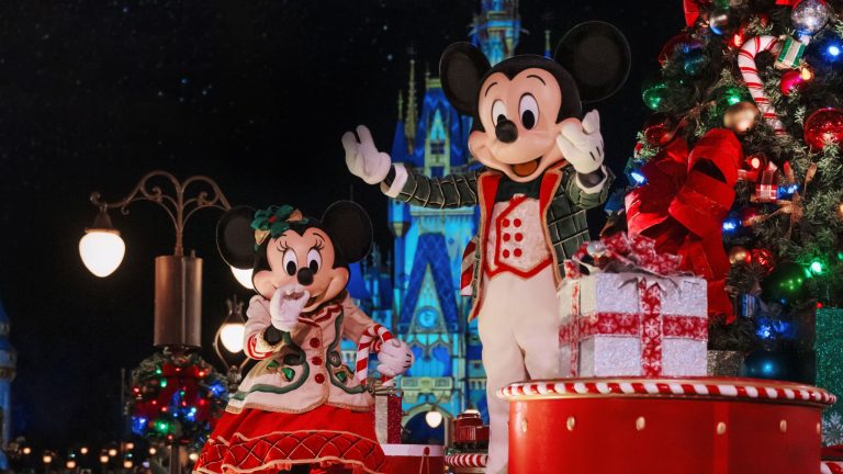 10 Best Disney Christmas Products for 2024: Enchant Your Holidays!