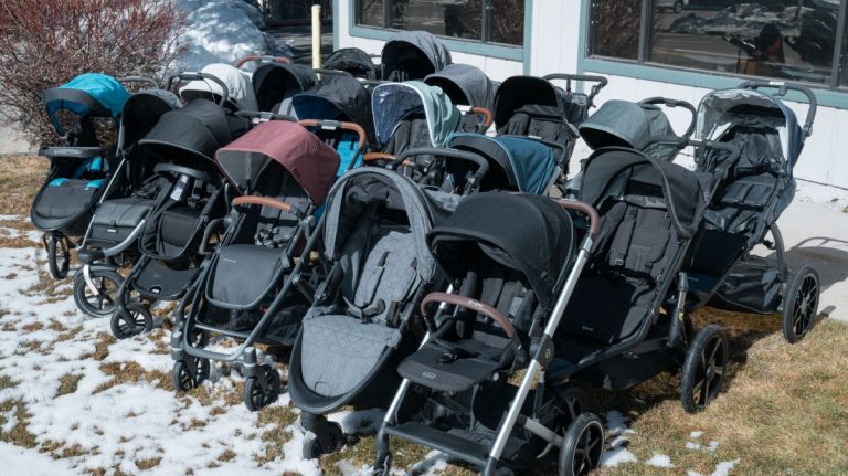 10 Best Compact Prams: Top Choices for 2024’s Best Baby Products