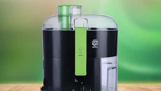 10 Best Kuvings Juicers for 2024: Top Picks for Health Enthusiasts