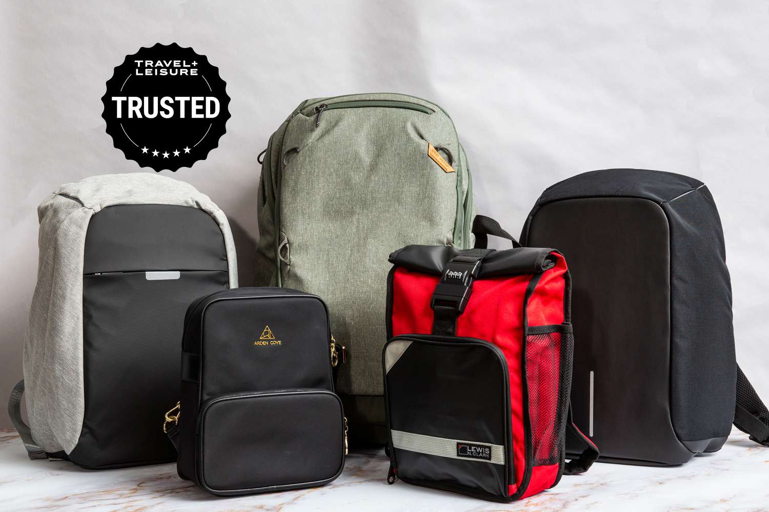 10 Best Day Backpacks for Travel: Top Picks for 2024 Adventures