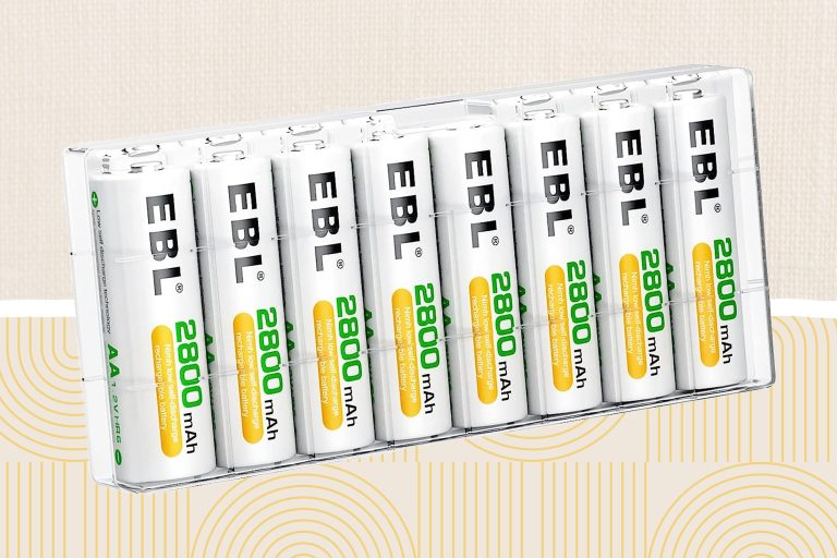 Rechargeable Batteries Buying Guide: Find the Best Power Solutions