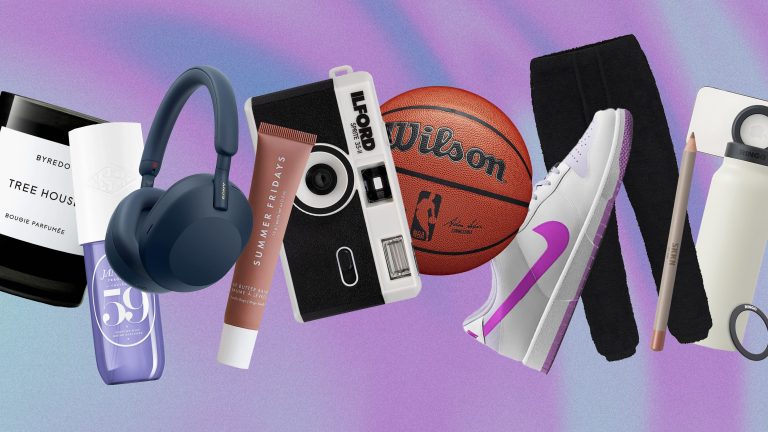 10 Best Teen Gifts for 2024: Top Picks That They’ll Love!