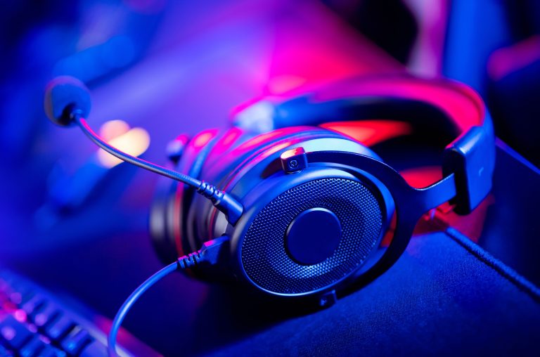 Best Headphones for Bass: Top Picks for 2024 Sound Enthusiasts