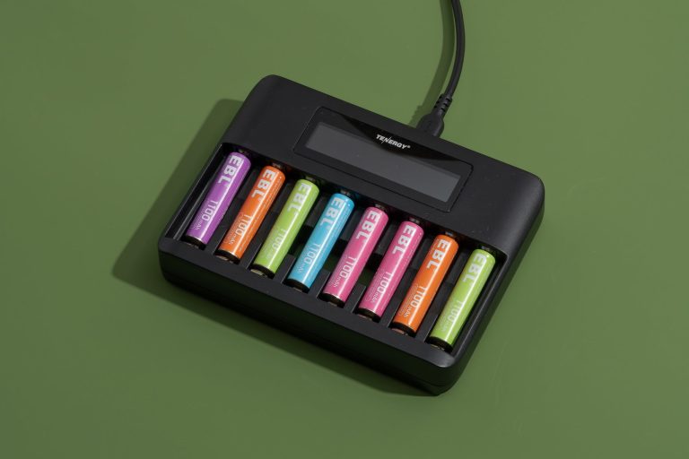 10 Best Rechargeable Battery Chargers: Top Picks for 2024