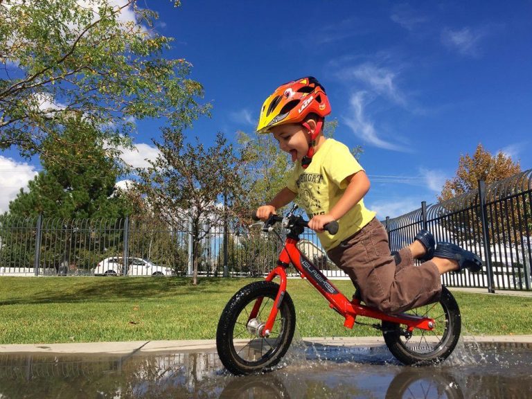 10 Best Balance Bikes for 1 Year Olds: Top Picks for 2024