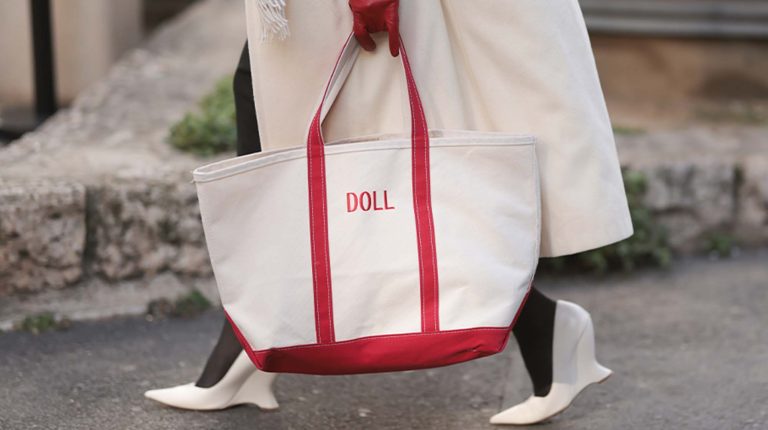 Best Canvas Tote Bag: Top Picks for 2024 for Style and Durability