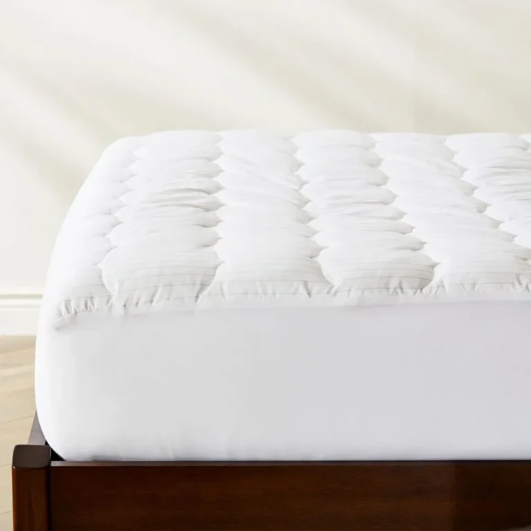 Best Cooling Mattress Protector: Top Picks for 2024 Comfort and Quality