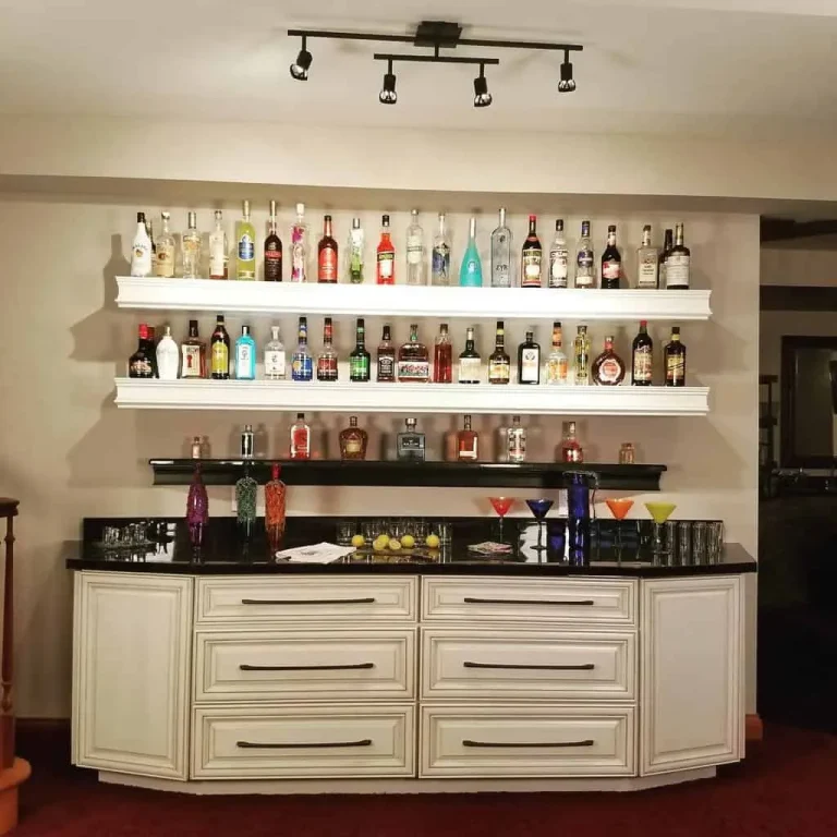 Best Liquor Cabinet: Top Picks for 2024’s Stylish Home Bar Setup