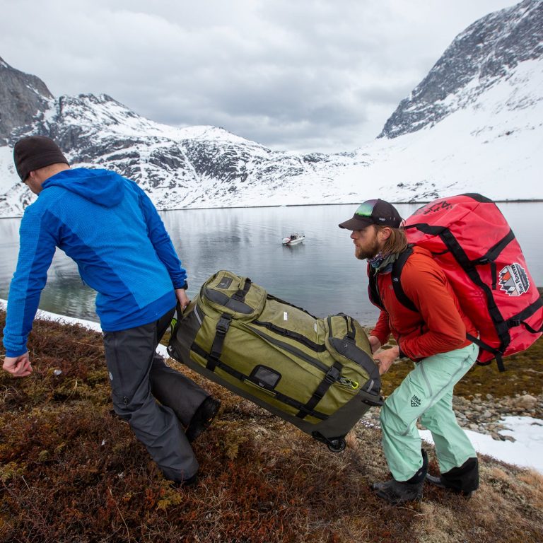 10 Best Travel Accessories for 2024: Essential Gear for Adventurers