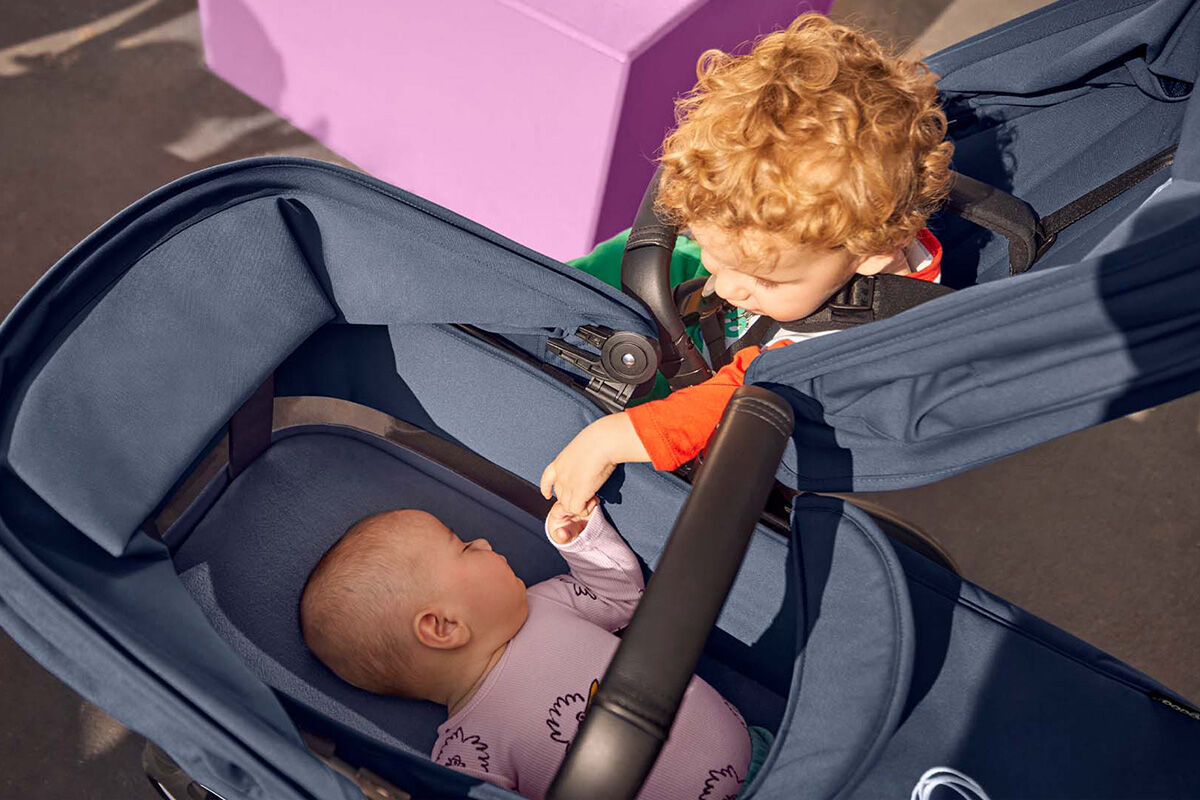 Strollers for Newborns Buying Guide: Essential Tips for New Parents