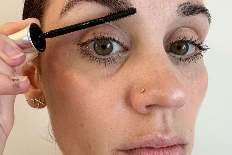 10 Best Brow Waxing Near Me: Top Picks for 2024’s Perfect Brows!