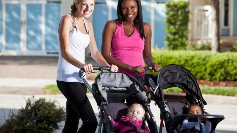 Travel Stroller Buying Guide: Essential Tips for Parents on the Go