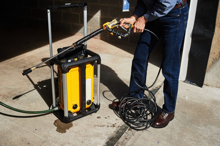 10 Best Battery Powered Pressure Washers of 2024 You Should Consider