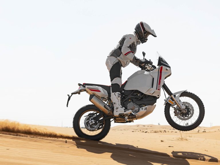 Best Everyday Dual Sport Bike: Top Choices for 2024 Adventures!