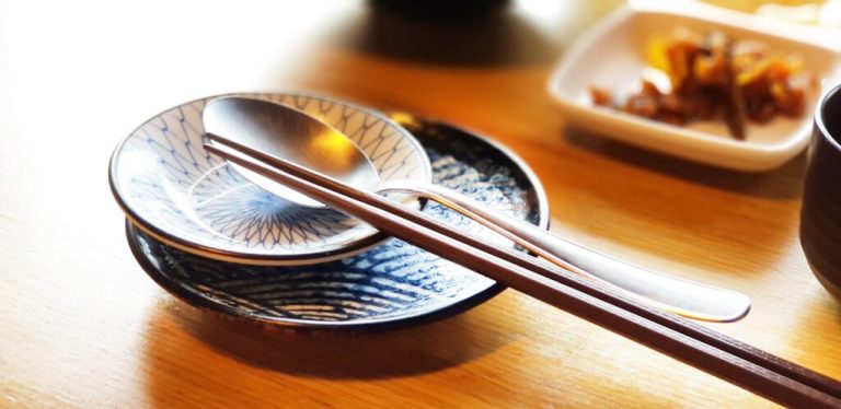 Chopsticks Buying Guide: Essential Tips for Choosing the Perfect Pair