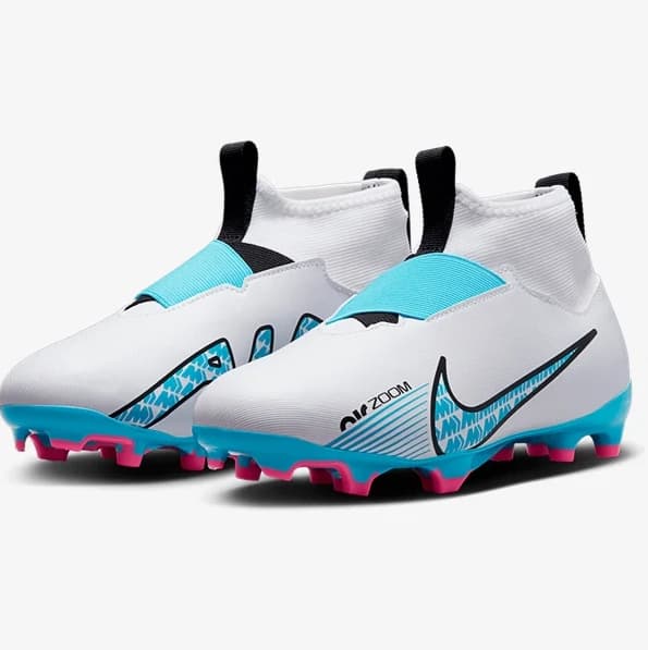 10 Best Kids Soccer Cleats