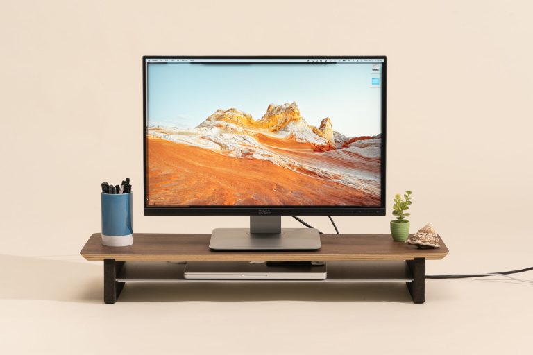 10 Best White Dual Monitor Arms for Your Setup in 2024