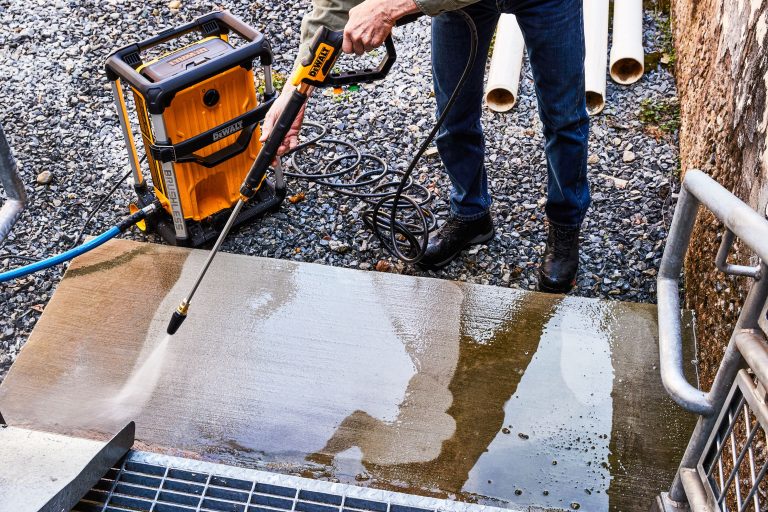 Best Gasoline Pressure Washers for 2024: Top Picks and Reviews