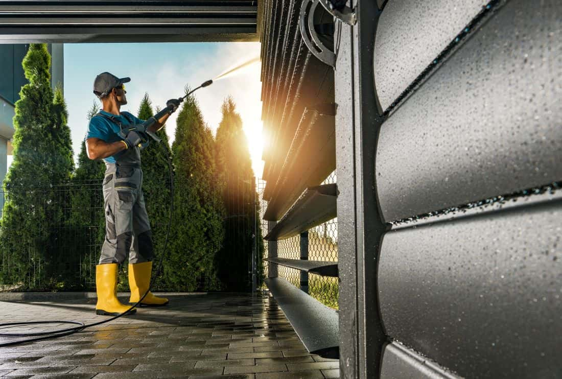 Power Washer Buying Guide: Find the Best Pressure Washer for Your Needs