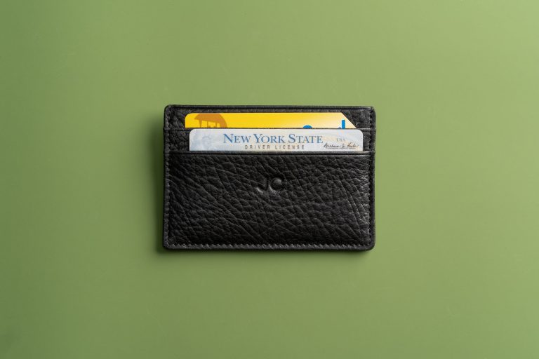 10 Best Slim Card Wallets for Men in 2024: Top Picks for Style and Function