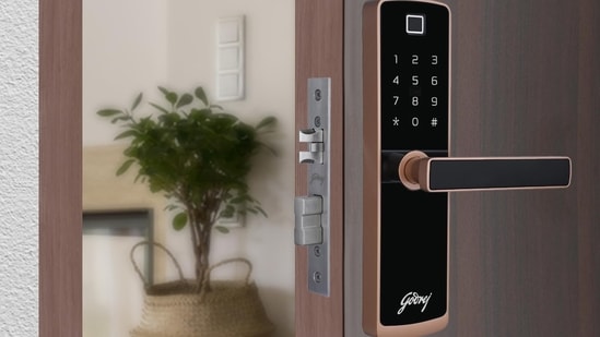 10 Best Fingerprint Door Locks of 2024 for Ultimate Security and Convenience