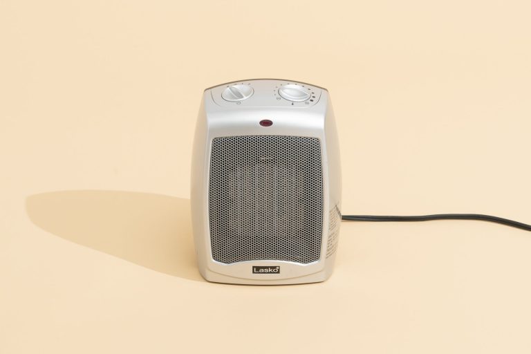 10 Best Space Heaters for Small Rooms: Top Picks for 2024