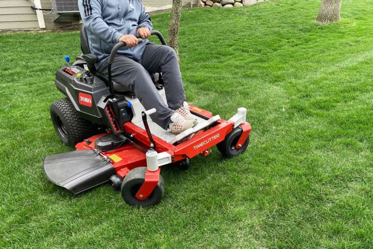 10 Best Gas Lawn Mowers for 2024: Top Picks for Your Lawn Care Needs