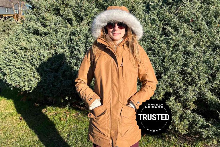 10 Best Ladies Down Jackets of 2024: Top Picks for Warmth and Style