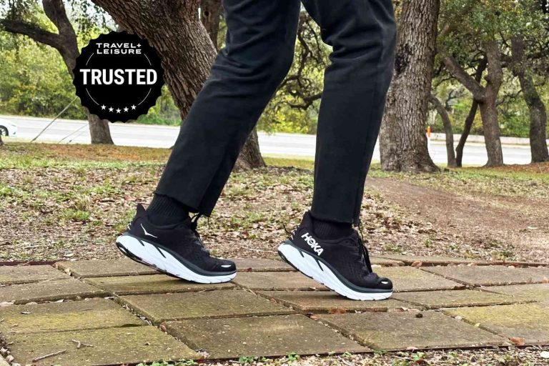 10 Best Casual Men’s Sneakers for 2024: Top Picks for Style and Comfort